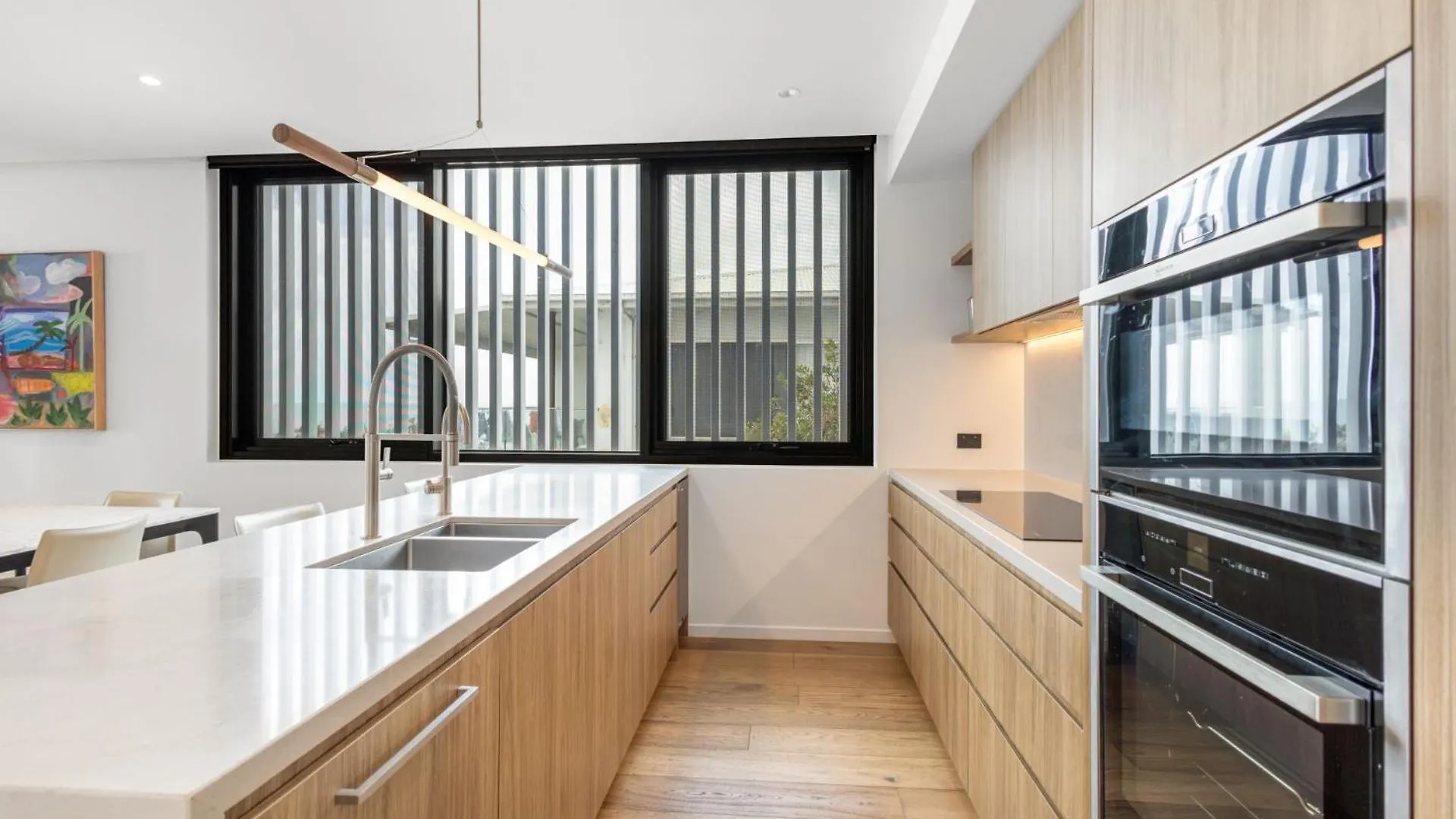 Luxury Coolum Beachfront Apartment